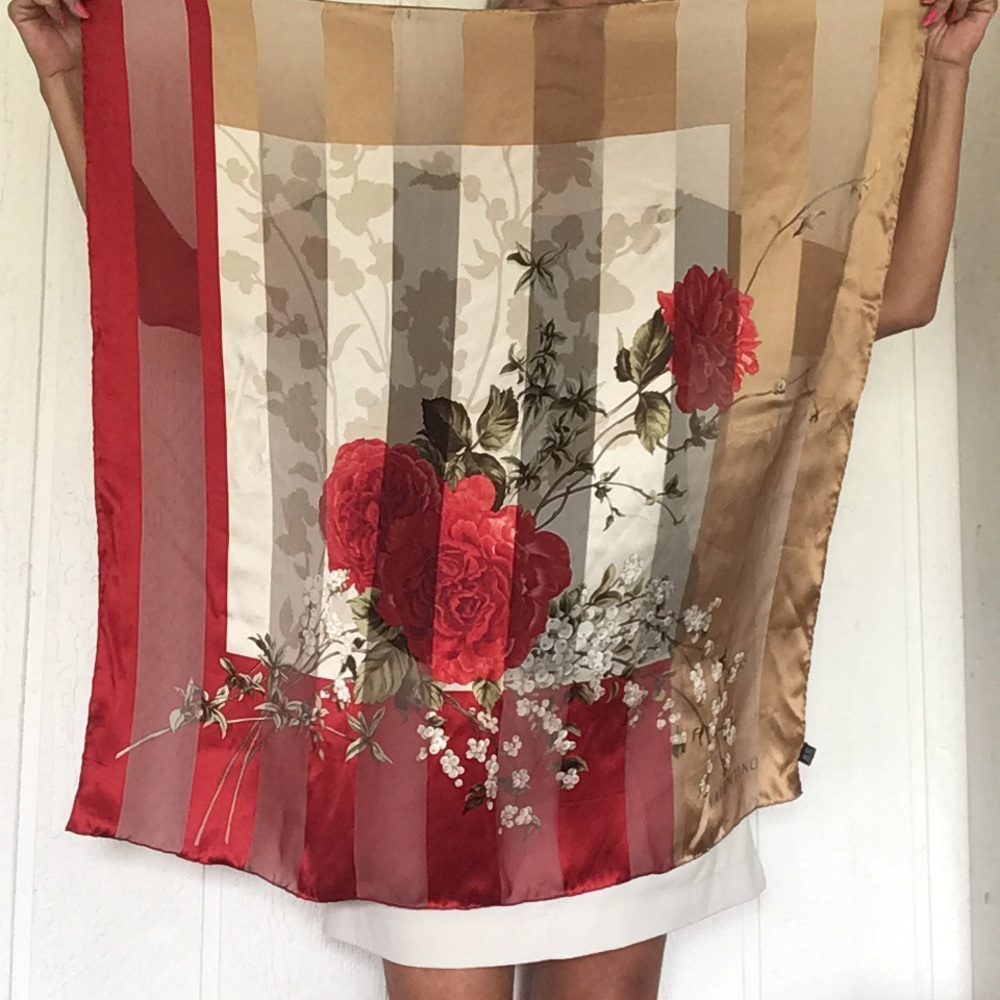 VALENTINO SILK SCARF - Picture 6 of 13